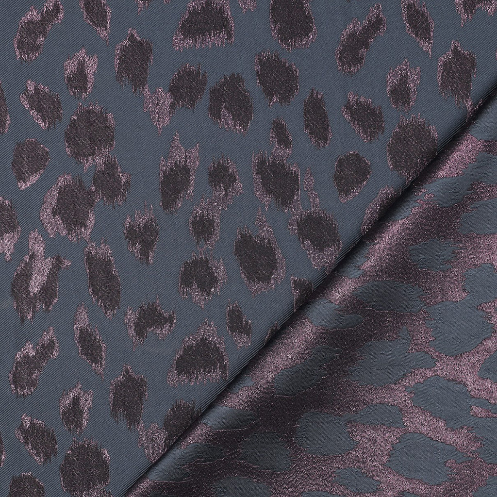 Jacquard Animal Skin